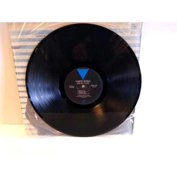 Simple Minds Life In A Day Vinyl LP Record Album Synth-Pop New Wave Hype Sticker - Picture 5 of 6